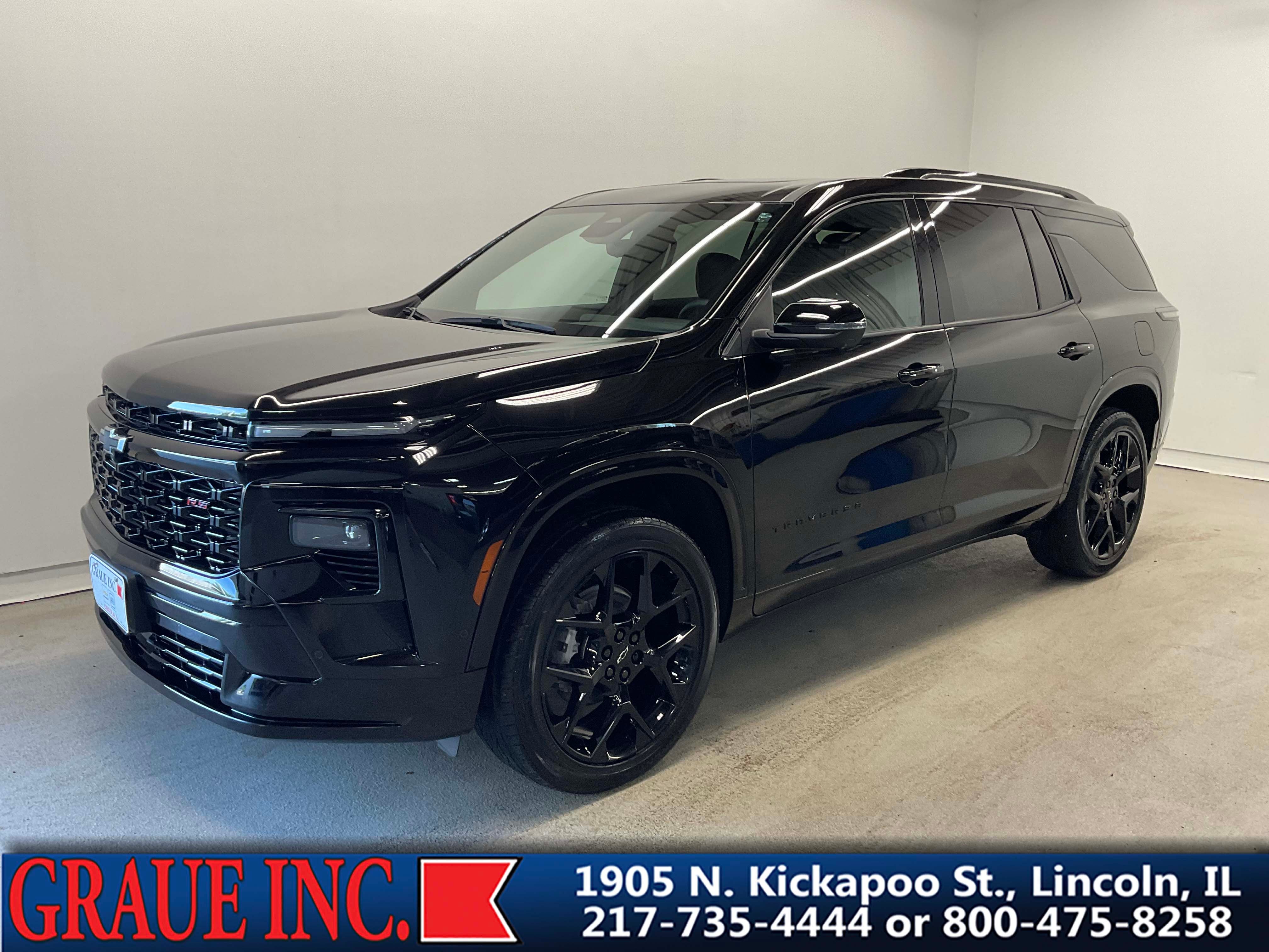 2025 Chevrolet Traverse RS in Mosaic Black Metallic — front three-quarter view